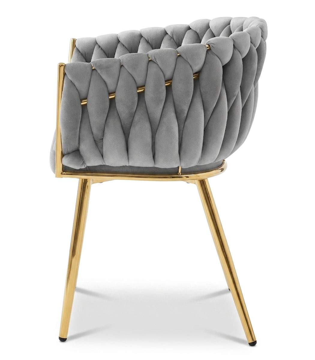 0e1727f015057e823502fa893cabef4b